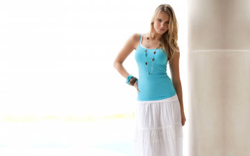 Картинка Elisandra+Tomacheski девушки