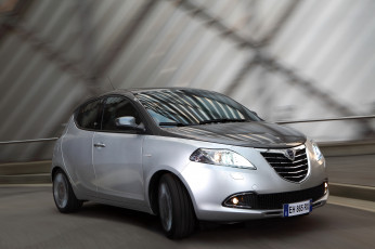 Картинка 2011 lancia ypsilon автомобили