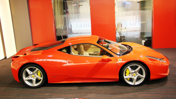 Картинка ferrari 458 italia автомобили выставки уличные фото s p a гоночные спортивные италия