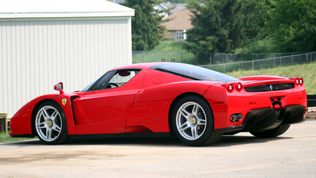 Обои картинки фото ferrari, enzo, автомобили, s, p, a, гоночные, спортивные, италия