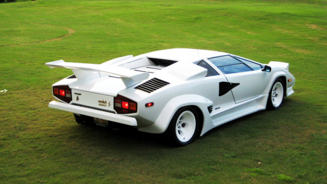 Обои картинки фото lamborghini, countach, автомобили, automobili, s, p, a, спортивные, италия