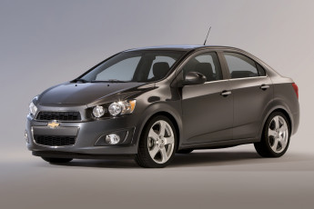 Картинка автомобили chevrolet sonic