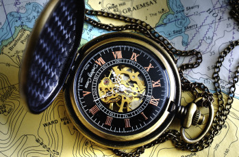 Картинка разное Часы +часовые+механизмы механизм цепочка карта стиль циферблат часы