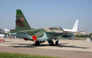 Картинка авиация боевые+самолёты площадка