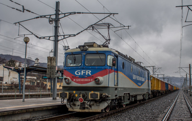 Обои картинки фото техника, электровозы, рельсы, дорога, состав, локомотив, железная