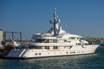 Картинка hampshire+2 корабли Яхты суперяхта