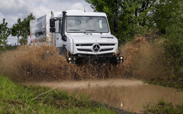 Картинка mercedes-benz+unimog+u5000+ 2018 автомобили mercedes+trucks грузовик mercedes-benz unimog u5000 all-terrain vehicle бездорожье мерседес белый