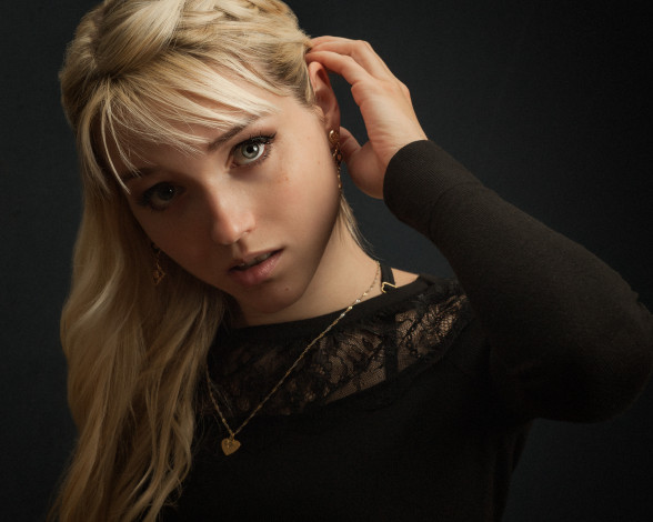 Обои картинки фото девушка, девушки, -unsort , лица,  портреты, модель