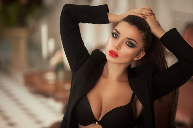 Обои картинки фото девушка, девушки, -unsort , брюнетки, темноволосые, модель