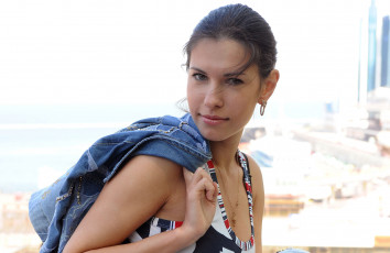 Картинка suzanna+a девушки -+брюнетки +шатенки suzanna a aye susi r nadia p девушка модель брюнетка красотка взгляд макияж красавица стройная поза