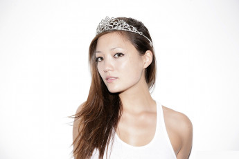 Картинка девушки pom+klementieff pom klementieff