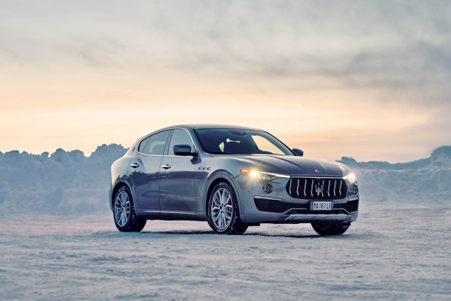 Обои картинки фото автомобили, maserati