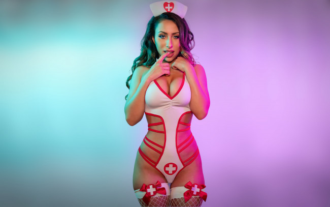 Обои картинки фото sarena banks, девушки, девушка, брюнетка, сексуальная, милая, модель, красивая, супер, сладкая, лапочка, симпатичная, классная, нежная, идеальная, няша, яркая, игривая, великолепная, обаятельная, жгучая, спокойная, удивительная