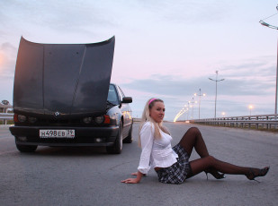 Картинка автомобили авто девушками и девушки