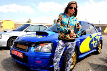 Картинка автомобили авто девушками и девушки