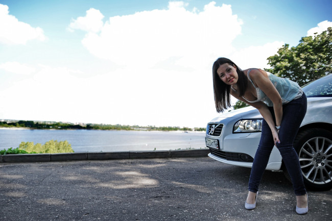 Обои картинки фото автомобили, авто, девушками