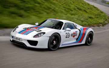 Картинка автомобили porsche 918 spyder