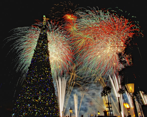 Обои картинки фото праздничные, Ёлки, штат, флорида, сша, диснейленд, представление, зрелище, фейерверк, шоу