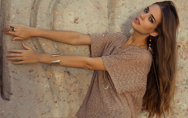 Обои картинки фото Clara Alonso, девушки