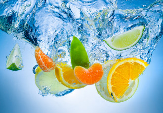 обоя еда, цитрусы, дольки, вода
