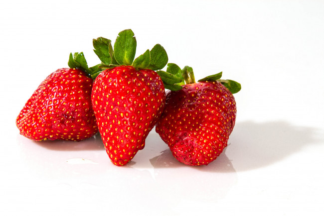 Обои картинки фото еда, клубника,  земляника, ягоды