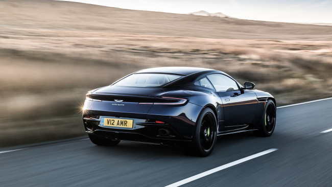 Обои картинки фото aston martin db11 amr 2019, автомобили, aston martin, amr, db11, aston, martin, blue, 2019