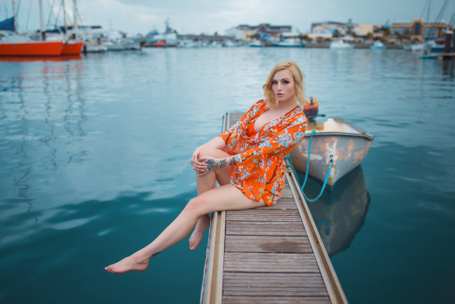 Обои картинки фото девушка, девушки, kayla erin, kayla, erin, модель