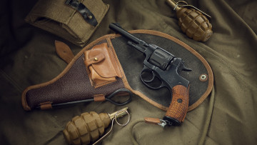 Картинка оружие револьверы револьвер