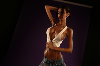 Картинка каролина+гарькавая девушки -+брюнетки +шатенки девушка женщина брюнетка темноволосая сексуальная модель звезда позирует разная обувь верхняя стильная одежда нижнее эротическое бельё трусы лифчик колготки чулки аксессуары макияж и множество элементов на фотографии