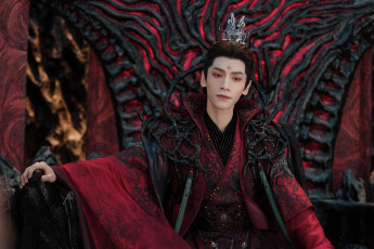 Картинка кино+фильмы till+the+end+of+the+moon светлый пепел луны ло юнси