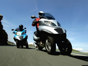 Картинка 2006 piaggio mp3 мотоциклы