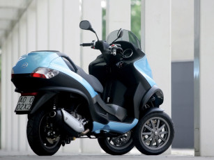 Картинка 2006 piaggio mp3 мотоциклы
