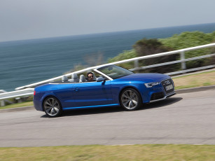 обоя автомобили, audi, синий, au-spec, cabriolet, rs, 5