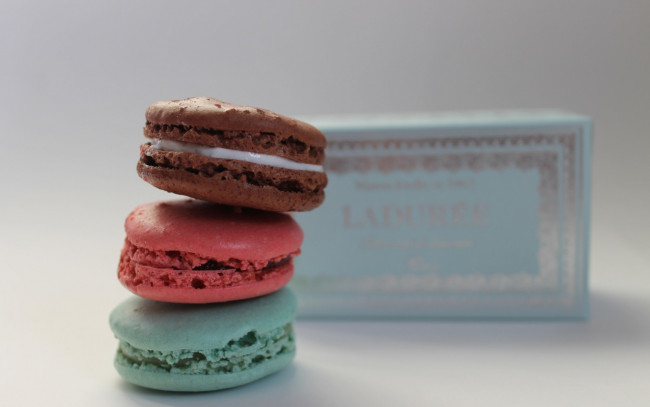 Обои картинки фото еда, макаруны, лакомство