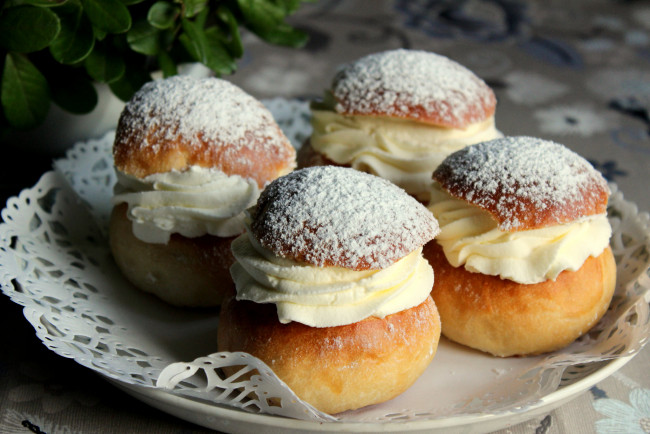 Обои картинки фото еда, хлеб,  выпечка, булочки