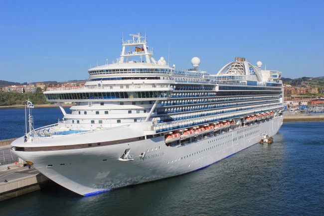 Обои картинки фото корабли, лайнеры, лайнер, круиз