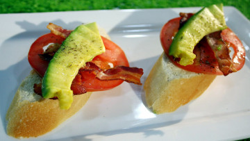 Картинка еда бутерброды +гамбургеры +канапе авокадо бекон