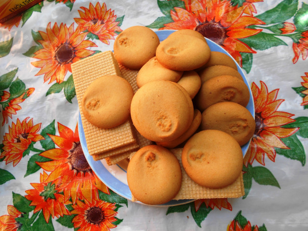 Обои картинки фото еда, хлеб,  выпечка, вафли, печенье