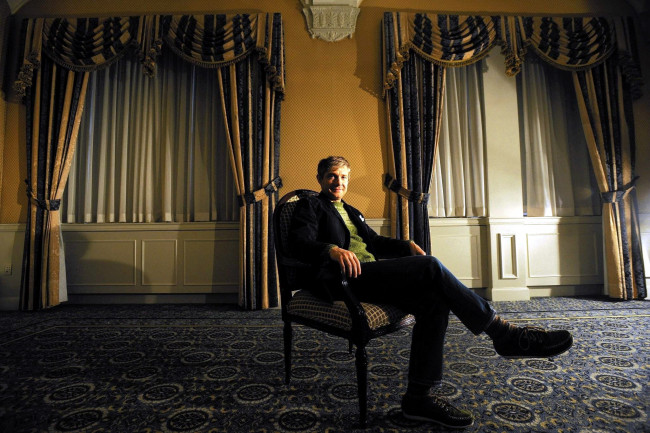 Обои картинки фото кино фильмы, sherlock , сериал, martin, freeman