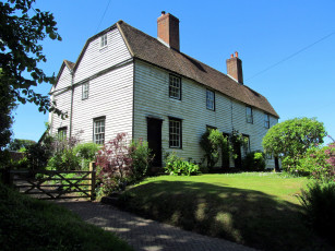 Картинка города -+здания +дома коттедж