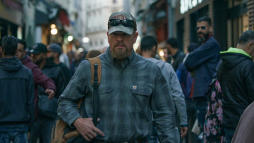 Картинка stillwater+ +2021+ кино+фильмы -unknown+ другое тихий омут триллер драма криминал мэтт дэймон кадры из фильма stillwater matt damon