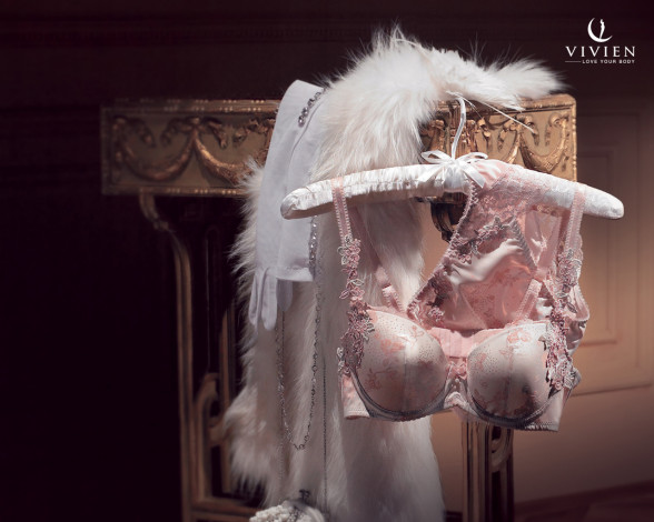 Обои картинки фото бренды, vivien