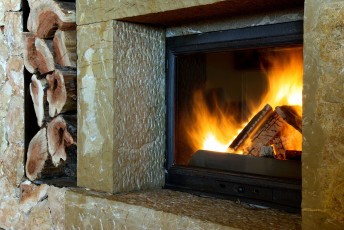 Картинка интерьер камины каиин пламя