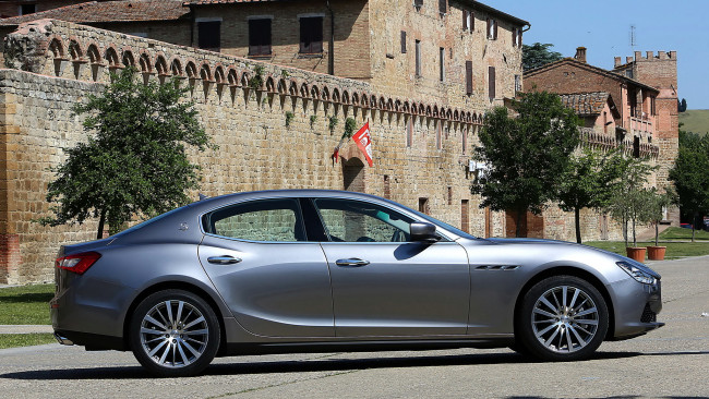 Обои картинки фото maserati, ghibli, автомобили, италия, элитные, эксклюзивные, s, p, a