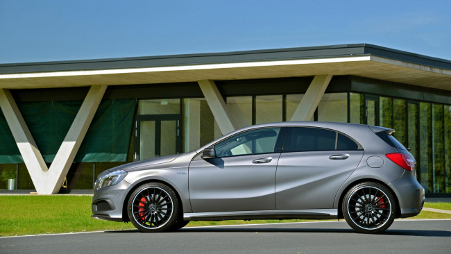 Обои картинки фото mercedes, автомобили, benz, mercedes-benz, daimler, ag, легковые, грузовики, автобусы, двигатели, германия