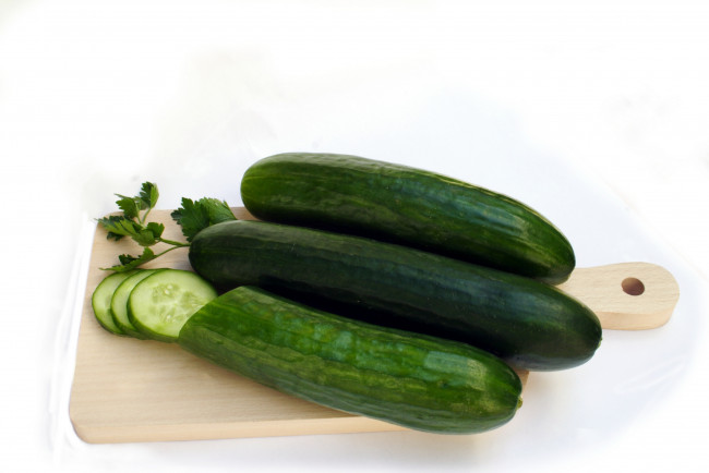 Обои картинки фото еда, огурцы