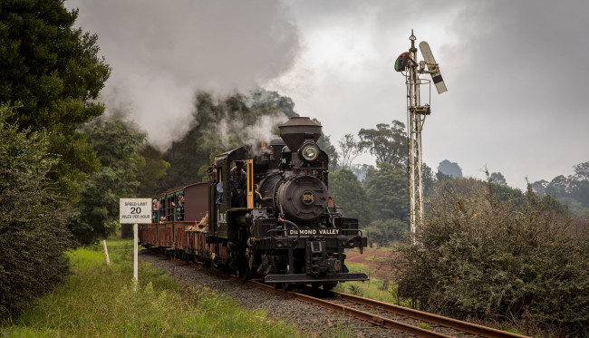 Обои картинки фото техника, паровозы, вагоны, паровоз, рельсы, дорога, железная