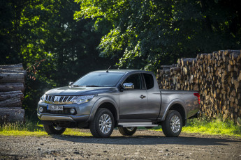 Картинка автомобили mitsubishi club cab l200 2015г