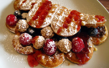 Картинка еда блины +оладьи варенье ягоды вафли