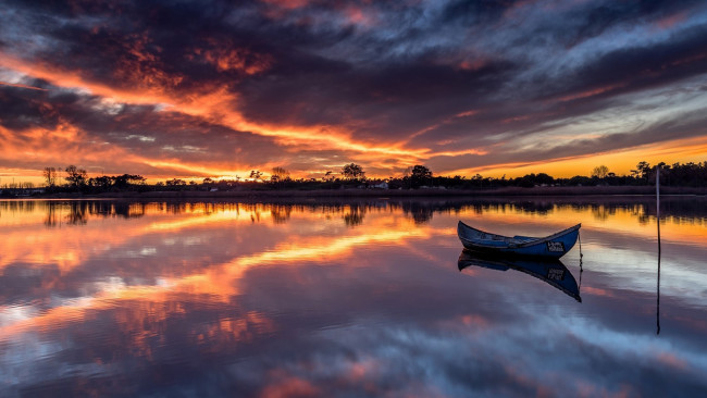 Обои картинки фото корабли, лодки,  шлюпки, озеро, лодка, закат